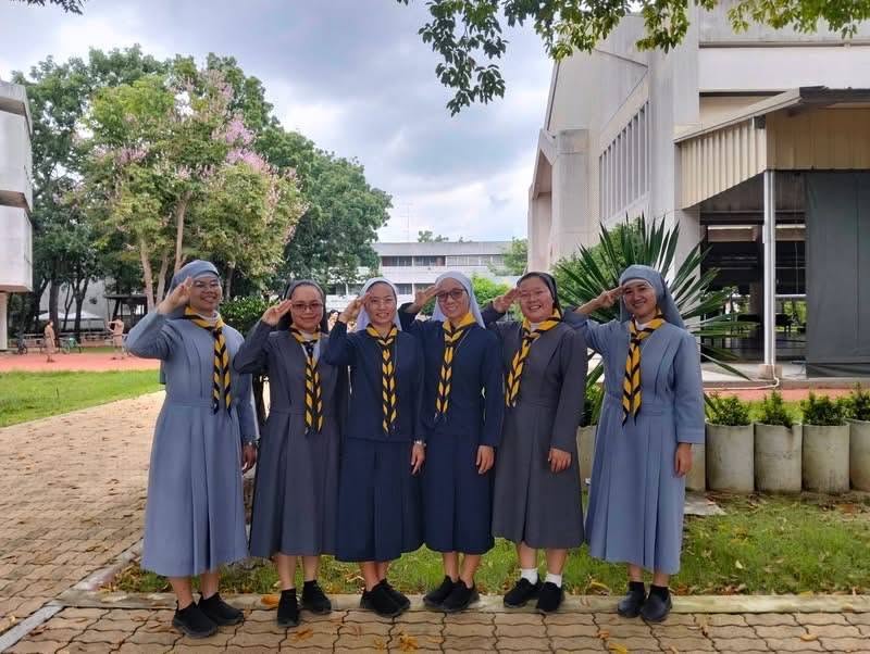 สมาชิกคณะผู้รับใช้ดวงหทัยนิรมลของพระแม่มารีย์ เข้ารับการฝึกอบรมวิชาผู้กำกับลูกเสือ ณ วิทยาลัยแสงธรรม
